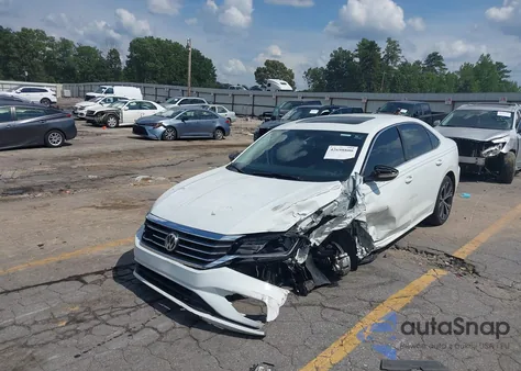 2022 Volkswagen Passat 2.0T Se from USA, damaged, VIN 1VWSA7A33NC007194